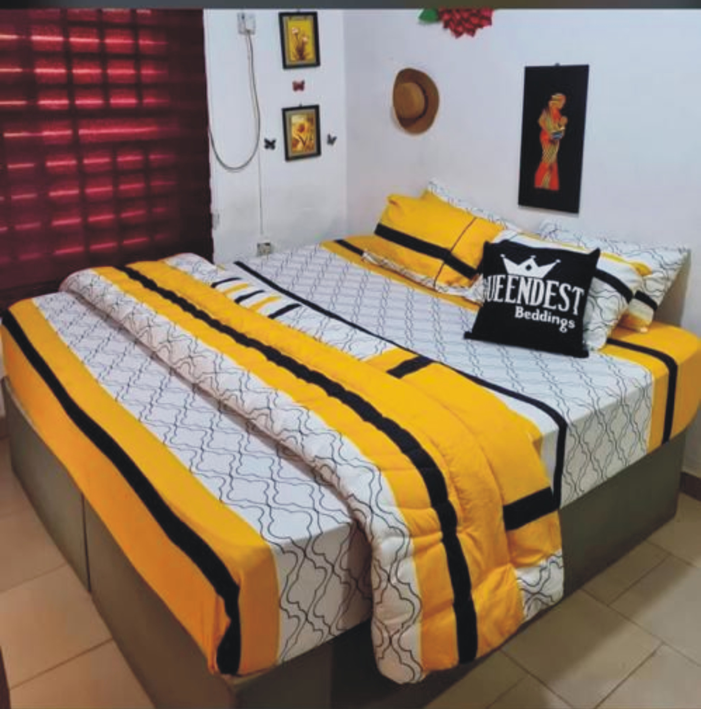 Unique Duvet with Bedsheet and Pillow Case