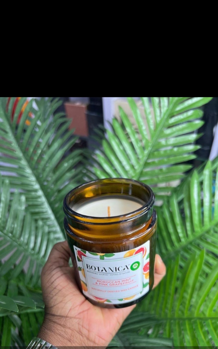 BOTANICA SCENTED CANDLES