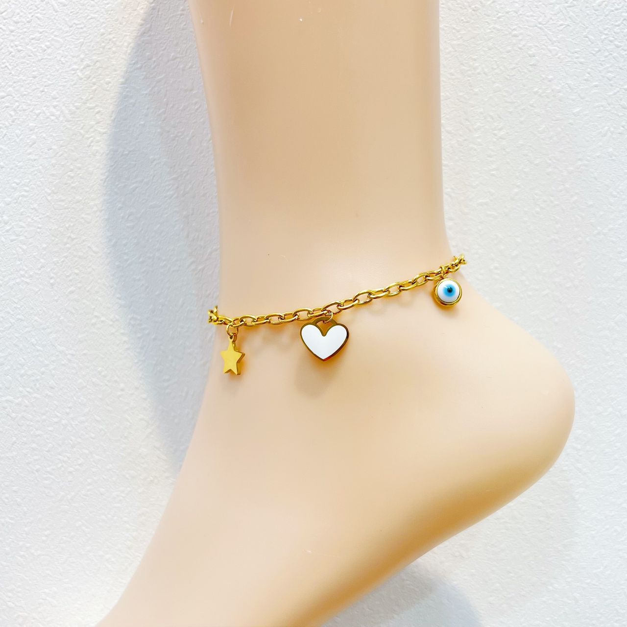 Cyndi jewelry's