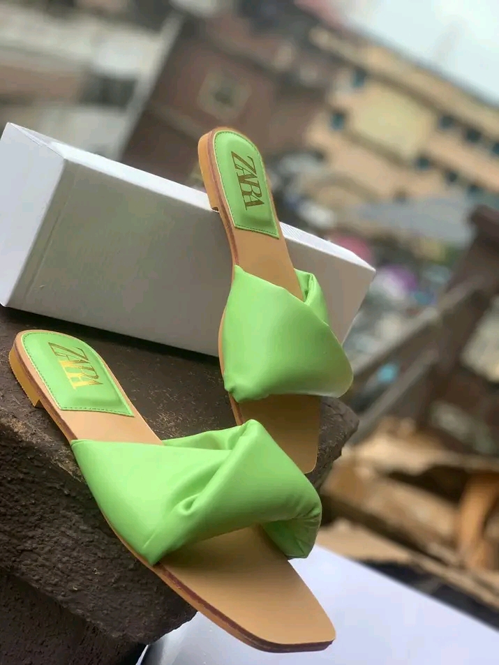 Ladies Flat Slipper