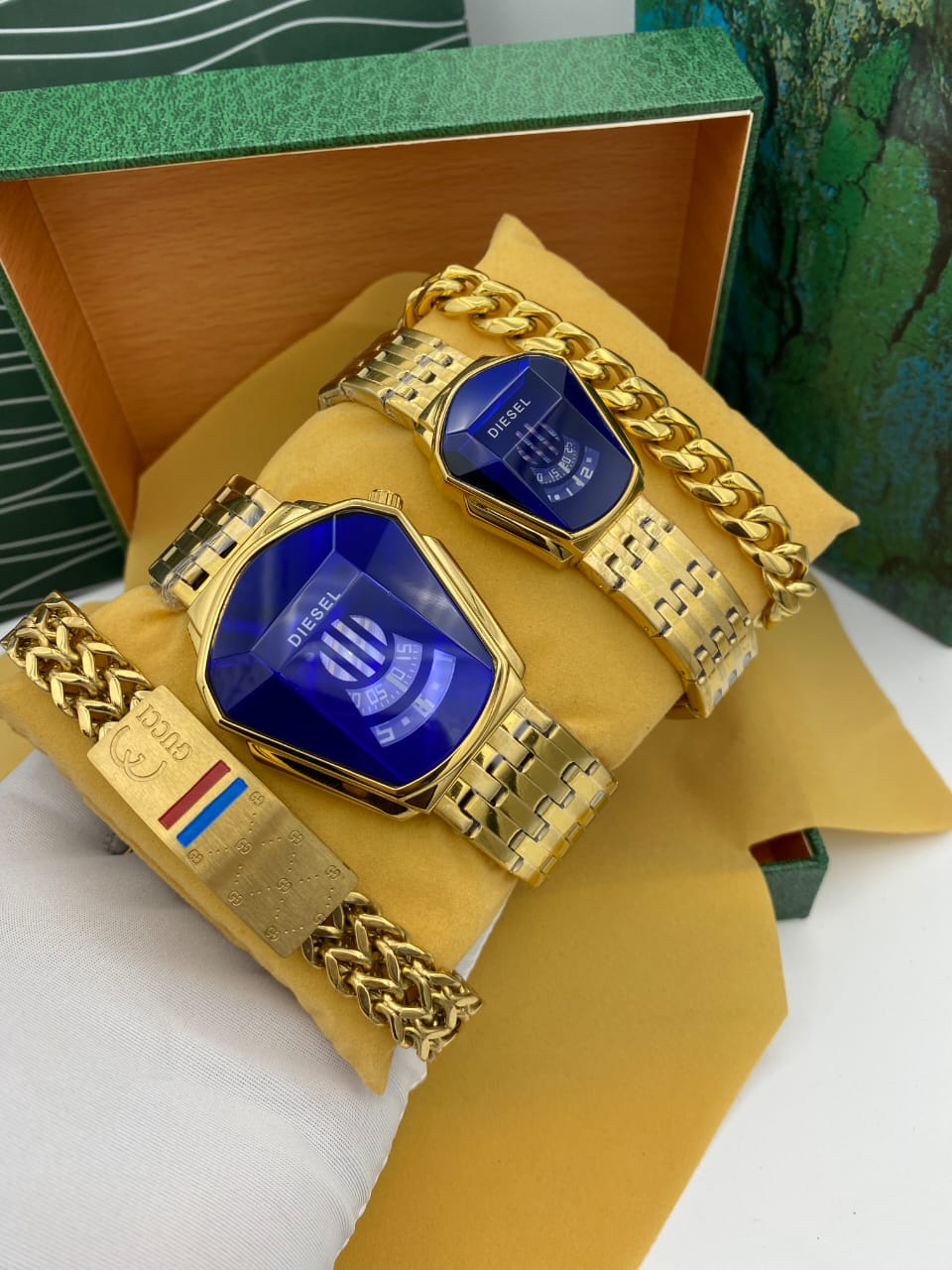 DIESEL Double  Wrist Watch And Bracelet